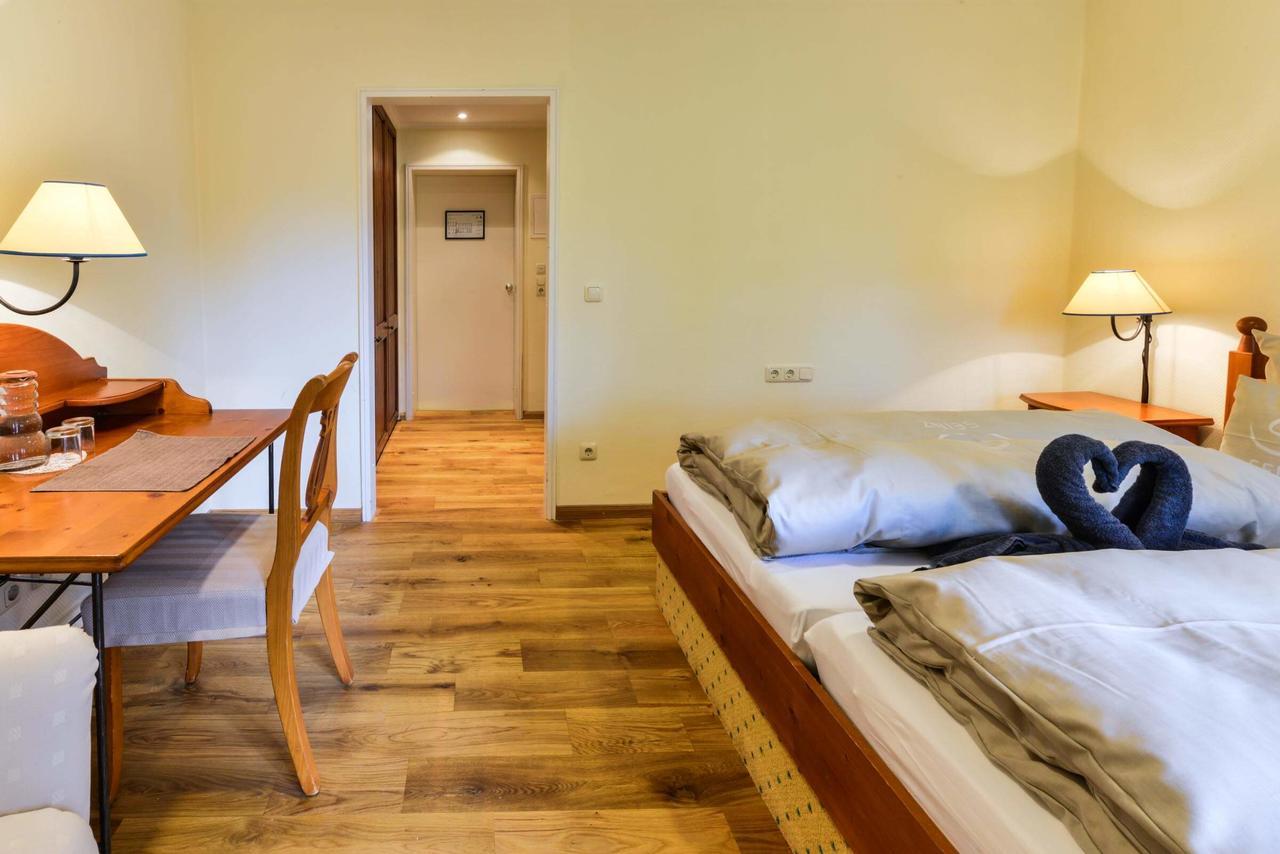 Seinz Wisdom Resort - Bio-Hotel Vegan-Vegetarisch บัดโคลกรุบ ภายนอก รูปภาพ