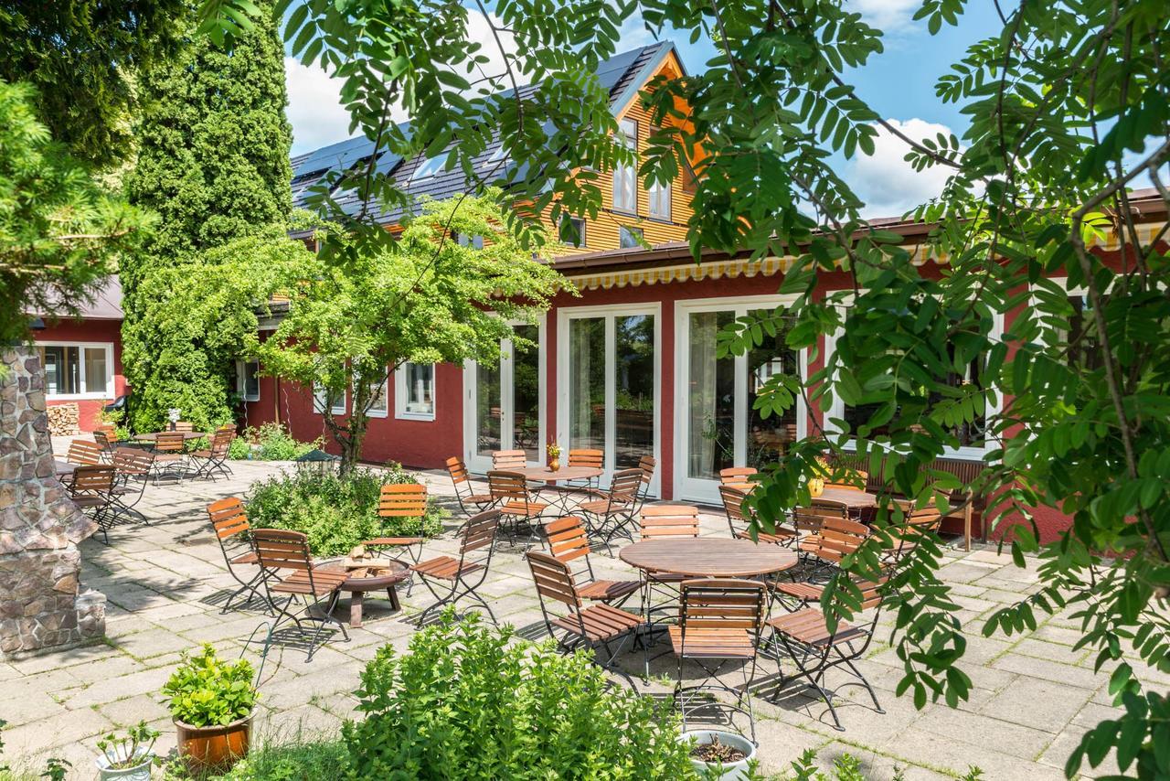 Seinz Wisdom Resort - Bio-Hotel Vegan-Vegetarisch บัดโคลกรุบ ภายนอก รูปภาพ